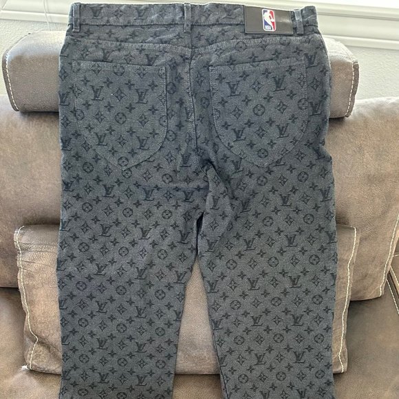 LOUIS VUITTON X NBA 2021 Straight-Leg Jeans - Picture 2 of 6